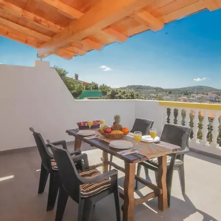 Apartmani Horvat *