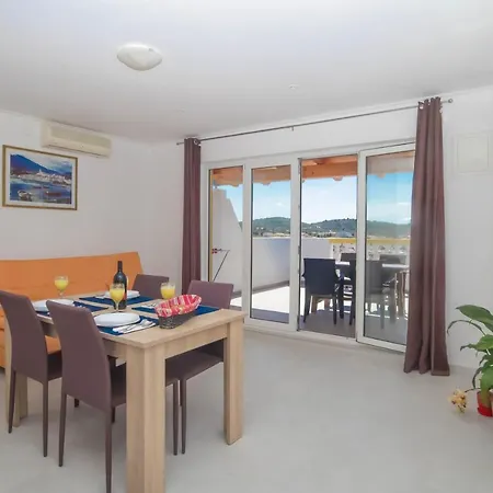 Horvat Appartement Jezera