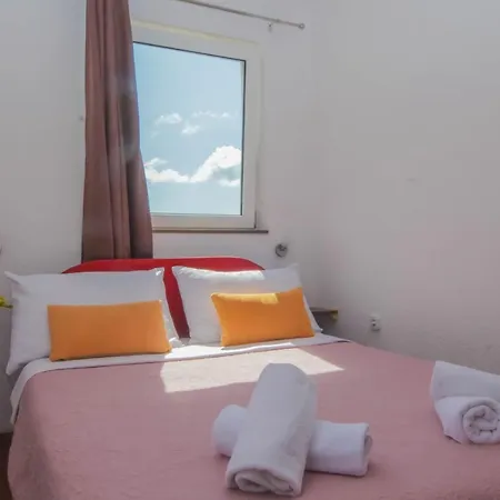 Horvat Apartmán Jezera
