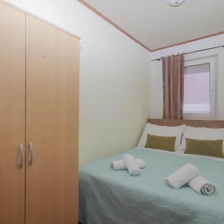 Horvat Apartmán Jezera