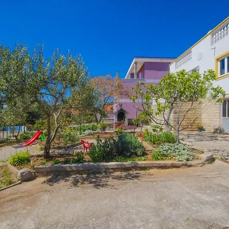 Apartmani Horvat * Jezera