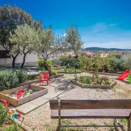 Horvat Apartmán Jezera